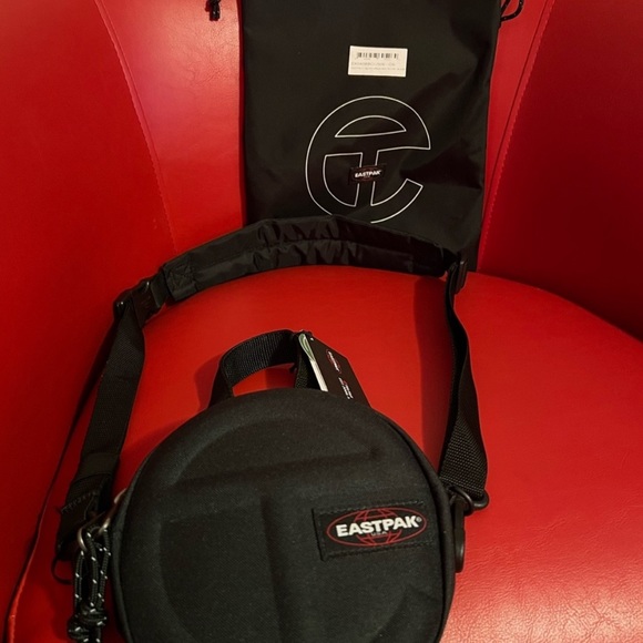 NWT TELFAR X EASTPAK - Picture 4 of 4